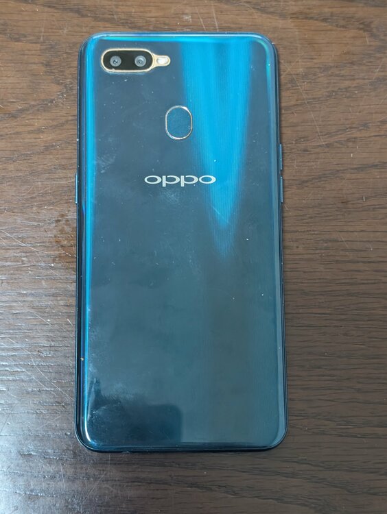 スマートフォン（スマホ）の商品画像 - 査定依頼日：2026年9月2日 - 最高査定価格：1,000円