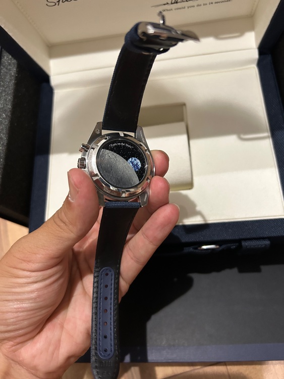 スピードマスタープロフェッショナル（高級時計）の商品画像 - 査定依頼日：2025年10月13日 - 最高査定価格：2,000,000円