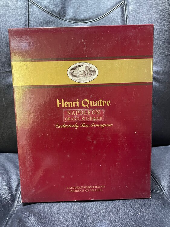 Napoleon Henri Quatre（お酒）の商品画像 - 査定依頼日：2025年5月3日 - 最高査定価格：500円