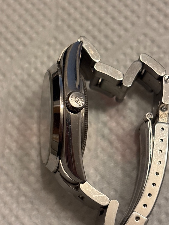 ロレックス エクスプローラー 1623（高級時計）の商品画像 - 査定依頼日：2026年1月11日 - 最高査定価格：880,000円