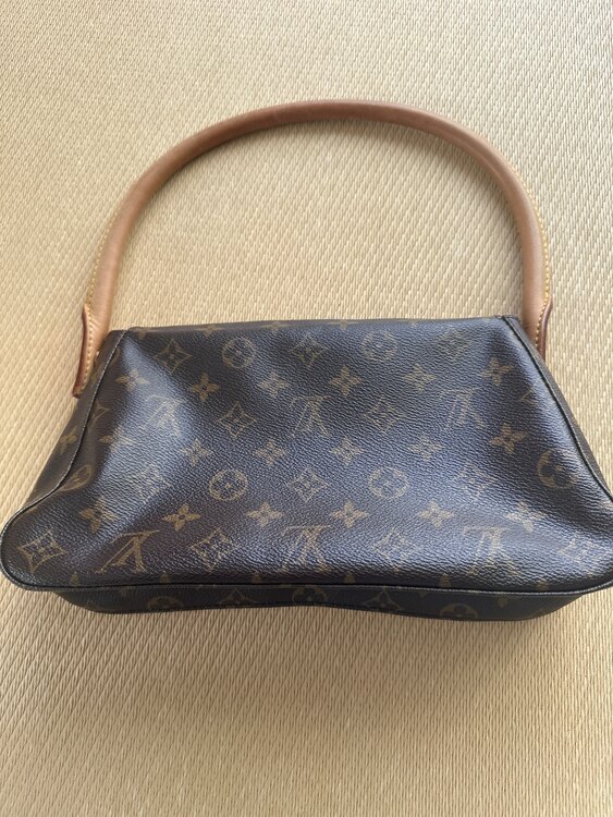 ルイヴィトン モノグラム （ブランドバッグ）の商品画像 - 査定依頼日：2024年12月6日 - 最高査定価格：62,000円