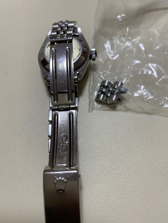 ロレックス パーペチュアルデイト （高級時計）の商品画像 - 査定依頼日：2025年1月5日 - 最高査定価格：650,000円