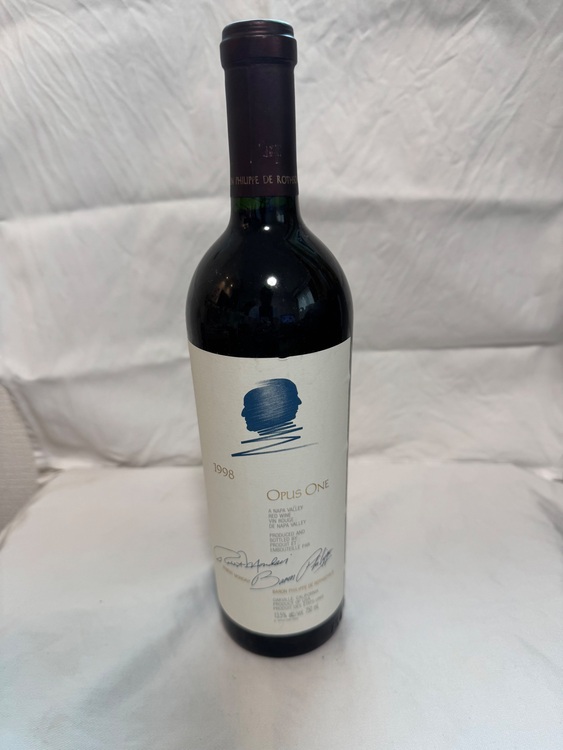 ワイン オーパスワン （お酒）の商品画像 - 査定依頼日：2025年7月29日 - 最高査定価格：40,000円