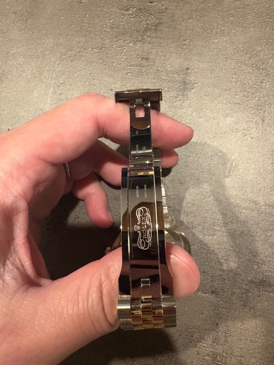 ロレックス スカイドゥエラー 33693（高級時計）の商品画像 - 査定依頼日：2026年1月22日 - 最高査定価格：3,800,000円