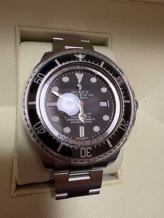 ロレックス シードゥエラー 11666（高級時計）の商品画像 - 査定依頼日：2026年4月26日 - 最高査定価格：1,500,000円