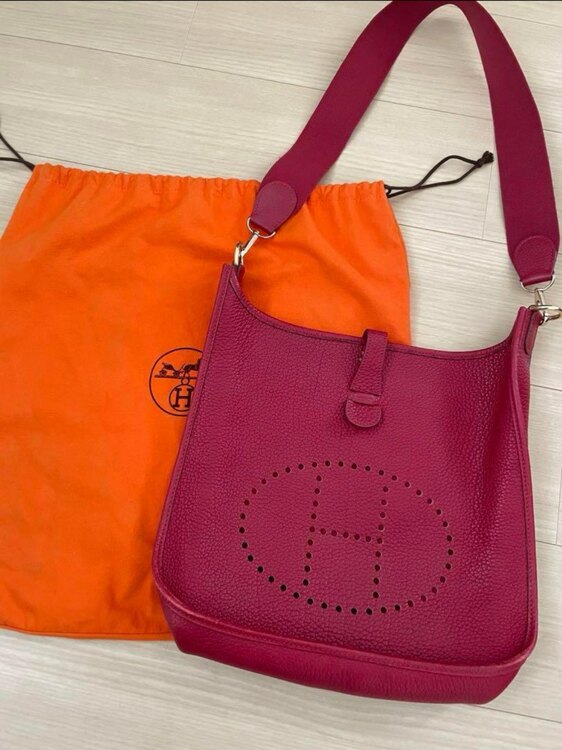 エルメス エブリン （ブランドバッグ）の商品画像 - 査定依頼日：2025年2月1日 - 最高査定価格：400,000円