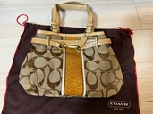 その他 コーチ （ブランドバッグ）の商品画像 - 査定依頼日：2025年11月11日 - 最高査定価格：1,500円