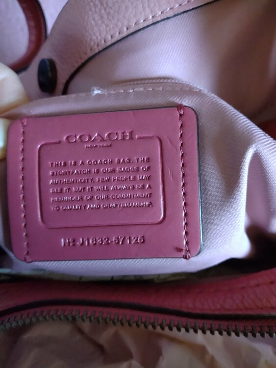その他 コーチ （ブランドバッグ）の商品画像 - 査定依頼日：2026年3月27日 - 最高査定価格：100,000円