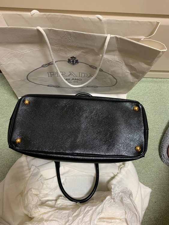プラダ  （ブランドバッグ）の商品画像 - 査定依頼日：2025年6月2日 - 最高査定価格：70,000円