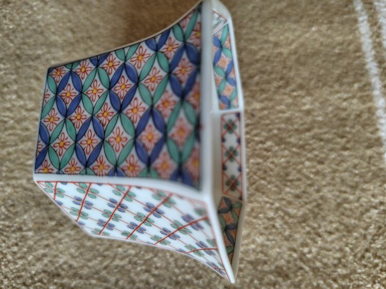 有田焼　龍峰窯　京紫　六角　小鉢　色絵七宝小付　五客揃（食器）の商品画像 - 査定依頼日：2025年8月21日 - 最高査定価格：500円