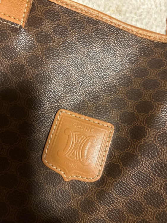 セリーヌ  （ブランドバッグ）の商品画像 - 査定依頼日：2026年3月19日 - 最高査定価格：15,000円