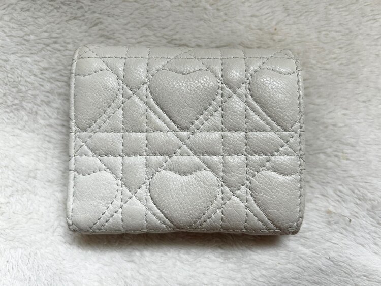 ディオール  （ブランドバッグ）の商品画像 - 査定依頼日：2025年4月21日 - 最高査定価格：30,000円