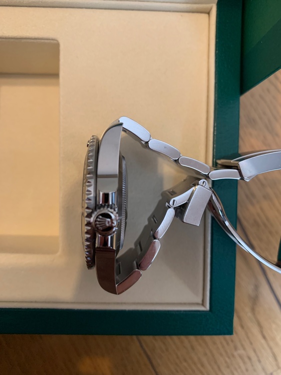 サブマリーナー（高級時計）の商品画像 - 査定依頼日：2026年4月23日 - 最高査定価格：2,000,000円