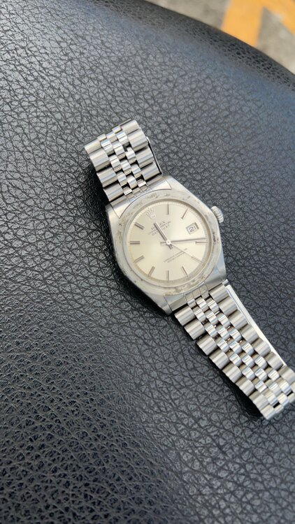 ロレックス デイトジャスト （高級時計）の商品画像 - 査定依頼日：2025年2月19日 - 最高査定価格：250,000円