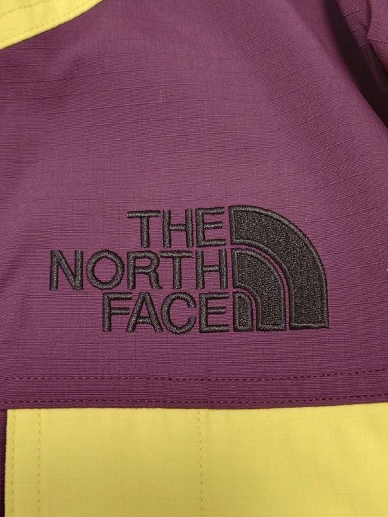 Supreme The North Face Expedition Jacket（古着・ファッション）の商品画像 - 査定依頼日：2026年2月15日 - 最高査定価格：40,000円