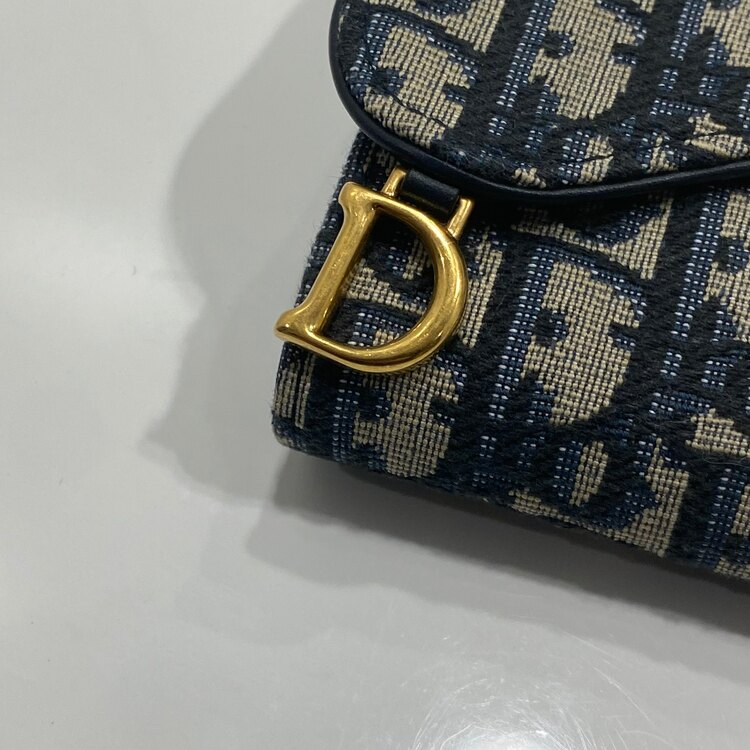 ディオール  （ブランドバッグ）の商品画像 - 査定依頼日：2025年2月3日 - 最高査定価格：50,000円