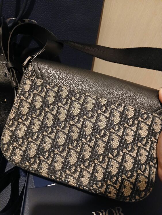 ディオール  （ブランドバッグ）の商品画像 - 査定依頼日：2025年11月20日 - 最高査定価格：200,000円