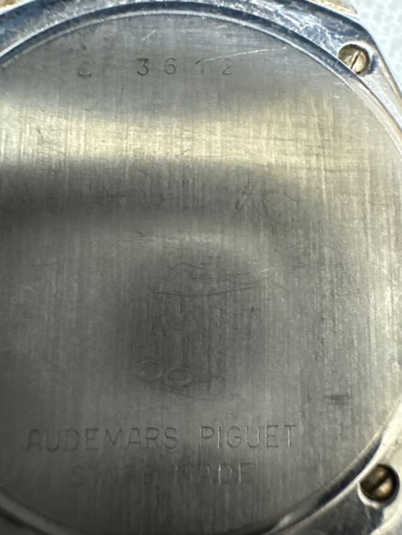 AUDEMARS PIGUET SWISSMADE（高級時計）の商品画像 - 査定依頼日：2025年12月12日 - 最高査定価格：2,000,000円