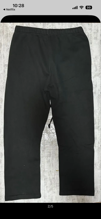 エッセンシャルズスウェットパンツ（古着・ファッション）の商品画像 - 査定依頼日：2026年9月20日 - 最高査定価格：2,000円