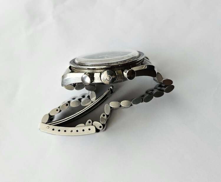 オメガ スピードマスター （高級時計）の商品画像 - 査定依頼日：2024年12月21日 - 最高査定価格：550,000円