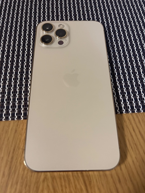 iPhone iPhone 12 Pro Max 128GB SIMフリー（スマホ）の商品画像 - 査定依頼日：2026年7月1日 - 最高査定価格：33,000円