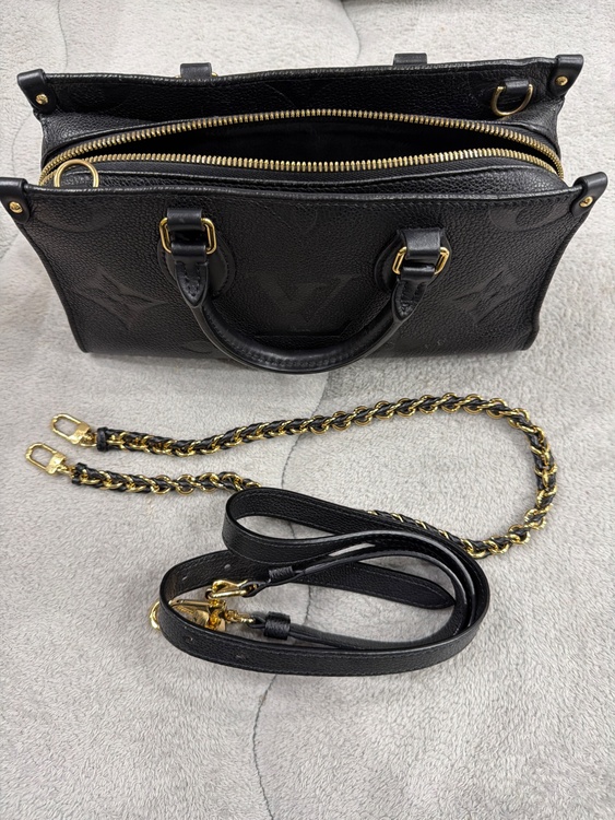 オンザゴーEW（ブランドバッグ）の商品画像 - 査定依頼日：2026年2月1日 - 最高査定価格：360,000円