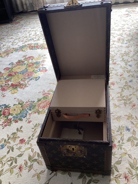 ルイヴィトン モノグラム （ブランドバッグ）の商品画像 - 査定依頼日：2026年2月6日 - 最高査定価格：200,000円