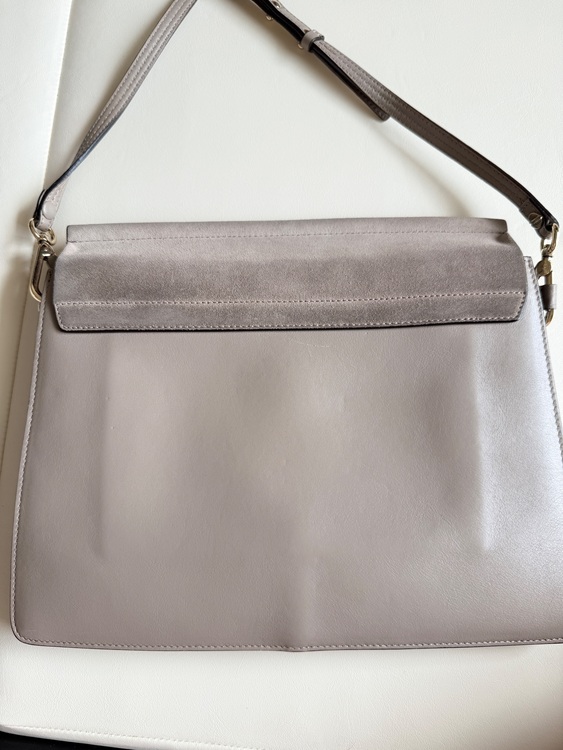 その他 クロエ （ブランドバッグ）の商品画像 - 査定依頼日：2025年9月9日 - 最高査定価格：40,000円