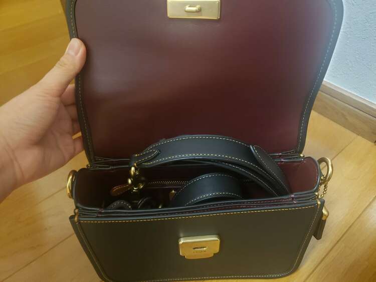 その他 コーチ （ブランドバッグ）の商品画像 - 査定依頼日：2025年3月10日 - 最高査定価格：5,000円