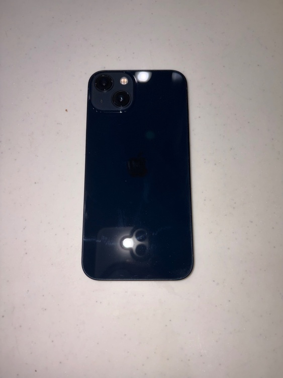 iPhone iPhone 13 128GB SIMフリー（スマホ）の商品画像 - 査定依頼日：2026年6月18日 - 最高査定価格：40,000円