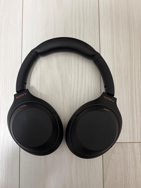 SONY WH-1000XM4（オーディオ・スピーカー）の商品画像 - 査定依頼日：2025年10月28日 - 最高査定価格：100,000円