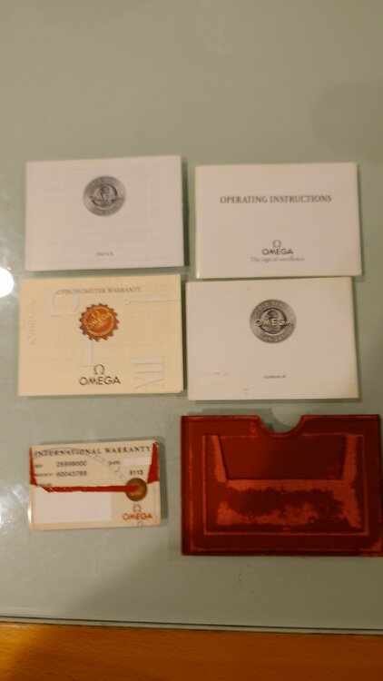 オメガシーマスタークロノメーター300ｍ（高級時計）の商品画像 - 査定依頼日：2026年3月3日 - 最高査定価格：400,000円