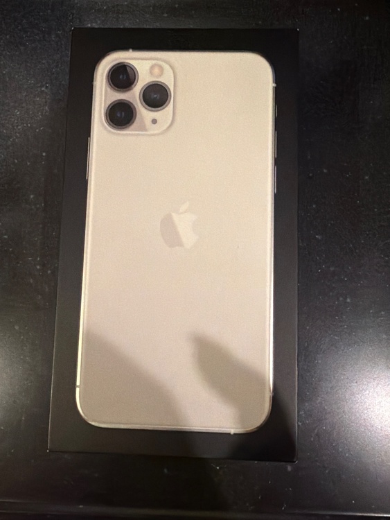 iPhone iPhone11 Pro 64GB docomo（スマホ）の商品画像 - 査定依頼日：2026年7月4日 - 最高査定価格：20,000円
