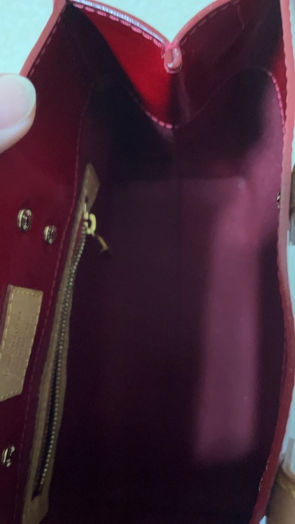 リード（ブランドバッグ）の商品画像 - 査定依頼日：2025年6月26日 - 最高査定価格：40,000円