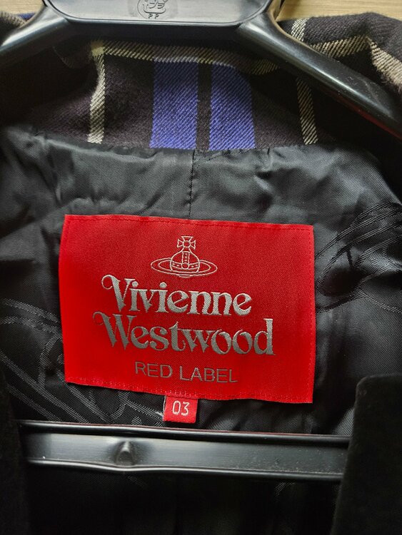 16-12-422005（古着・ファッション）の商品画像 - 査定依頼日：2026年3月19日 - 最高査定価格：30,000円