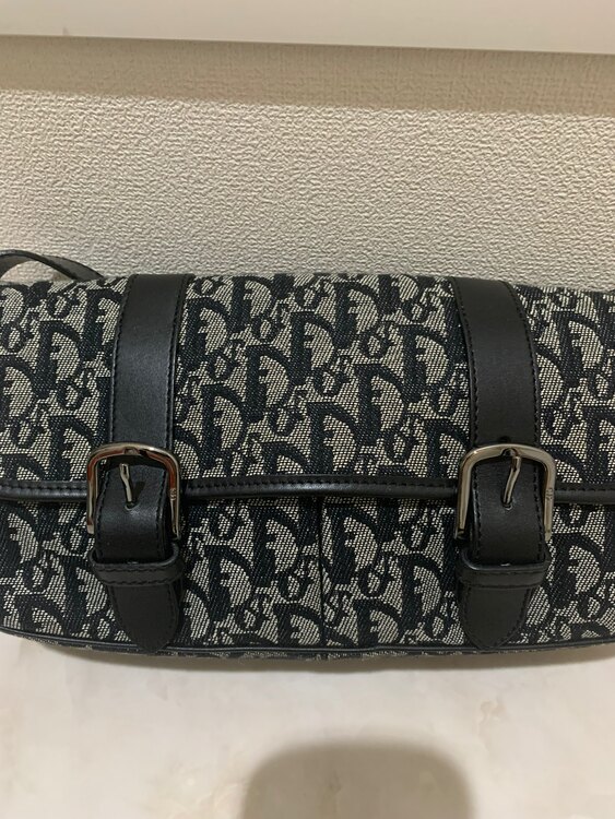 ディオール  （ブランドバッグ）の商品画像 - 査定依頼日：2025年1月16日 - 最高査定価格：90,000円