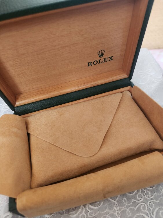 ロレックス エクスプローラー（高級時計）の商品画像 - 査定依頼日：2026年7月12日 - 最高査定価格：1,220,000円