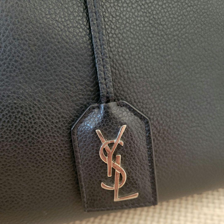 イブサンローラン  （ブランドバッグ）の商品画像 - 査定依頼日：2026年1月7日 - 最高査定価格：80,000円