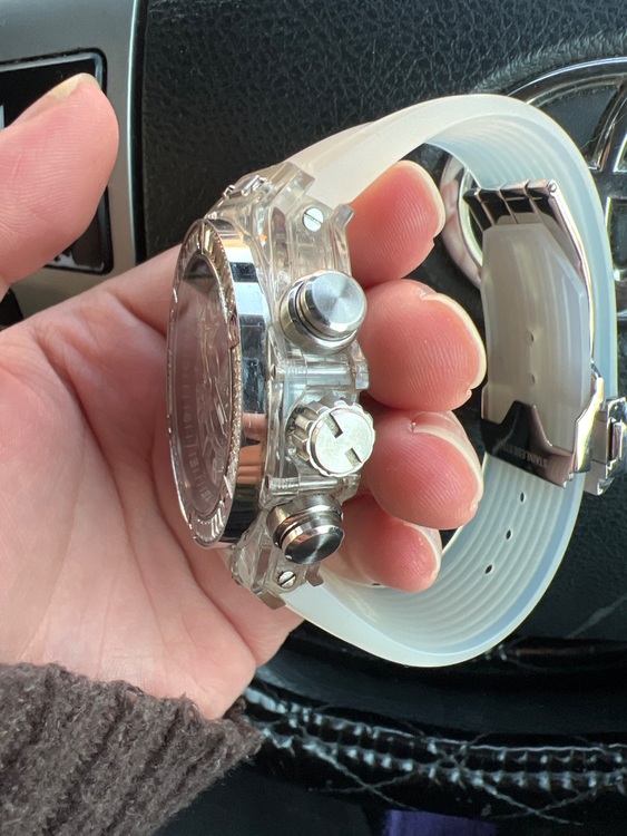 ウブロ ビックバン （高級時計）の商品画像 - 査定依頼日：2025年11月19日 - 最高査定価格：100,000円