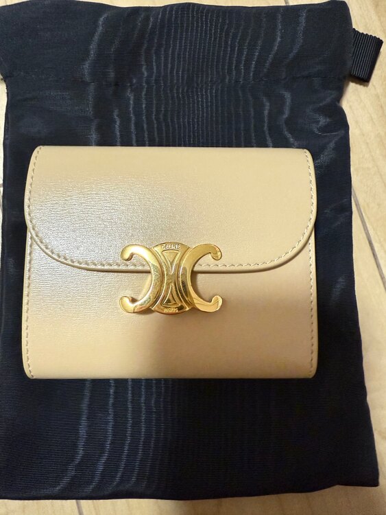 セリーヌ  （ブランドバッグ）の商品画像 - 査定依頼日：2025年5月28日 - 最高査定価格：35,000円