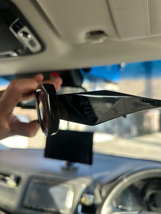 プラダ  （ブランドバッグ）の商品画像 - 査定依頼日：2026年2月21日 - 最高査定価格：23,000円