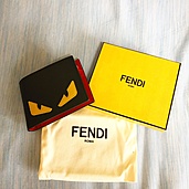 フェンディ　バグズシリーズ（ブランド財布・小物）の商品画像 - 査定依頼日：2020年2月21日 - 最高査定価格：8,000円