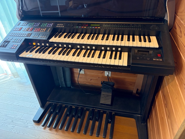YAMAHAエレクトーンHS8（ピアノ・楽器・PA機材）の商品画像 - 査定依頼日：2026年8月11日 - 最高査定価格：5,000円