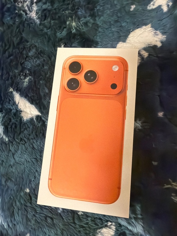 iPhone17プロ（スマホ）の商品画像 - 査定依頼日：2026年5月22日 - 最高査定価格：175,000円