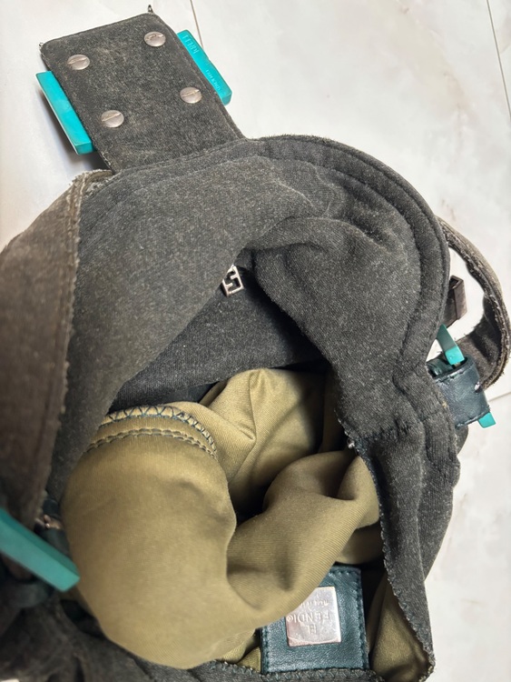 カバン（ブランドバッグ）の商品画像 - 査定依頼日：2025年9月7日 - 最高査定価格：33,000円