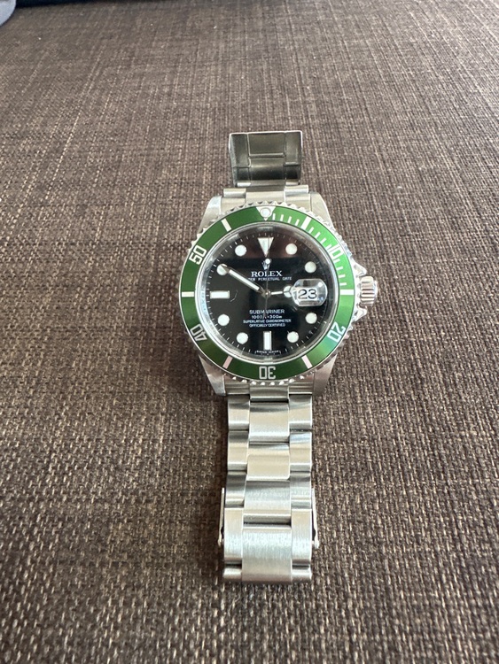 ロレックス サブマリーナー 16610Lv（高級時計）の商品画像 - 査定依頼日：2025年9月23日 - 最高査定価格：2,000,000円