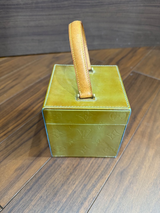 ルイヴィトン　ブリーカー（ブランドバッグ）の商品画像 - 査定依頼日：2026年2月15日 - 最高査定価格：65,000円