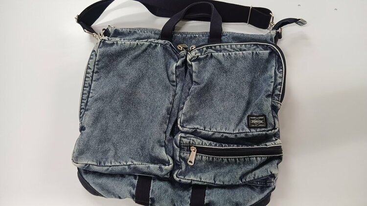 PORTER × B印 ヨシダ / 別注 TEHRAN CHEMICAL WASH DENIM HELMET BAG M 品番34-61-0195-176（古着・ファッション）の商品画像 - 査定依頼日：2026年9月17日 - 最高査定価格：12,000円