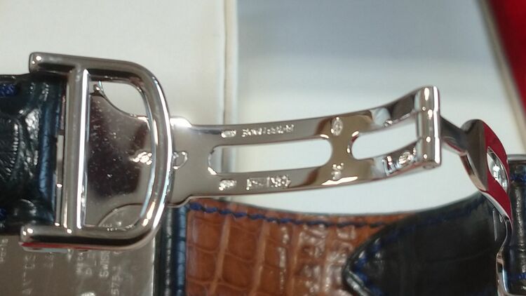 カルティエ サントス 1575-（高級時計）の商品画像 - 査定依頼日：2025年9月25日 - 最高査定価格：4,000,000円