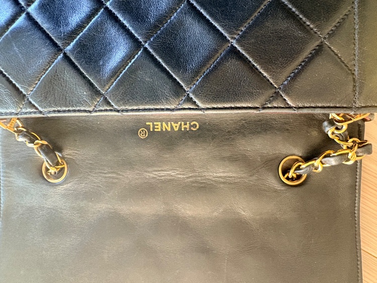 シャネル マトラッセ （ブランドバッグ）の商品画像 - 査定依頼日：2026年3月23日 - 最高査定価格：200,000円